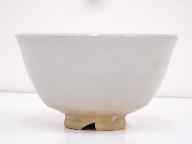 【ｂ412】 守繁栄徹 萩焼 茶碗 茶道具 煎茶道具 骨董品 古美術品 守繁栄徹作 柿の蔕茶碗 粉引茶碗 白釉茶碗 茶道具 抹茶